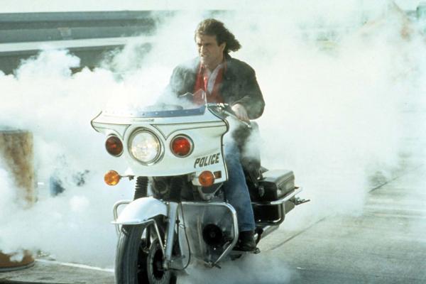 LethalWeapon3_scene_02